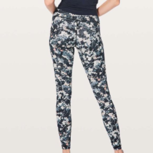 (2419) Lululemon Wunder Under Hi-Rise Tight 28" Sz 2 * LOVED - Picture 3 of 9